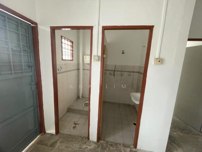 1-storey Terraced House for Sale in Taman Rambai Jaya (Tanjong Minyak) - Ann Lim - PropertyGuru.com.my