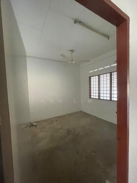 1-storey Terraced House for Sale in Taman Rambai Jaya (Tanjong Minyak) - Ann Lim - PropertyGuru.com.my