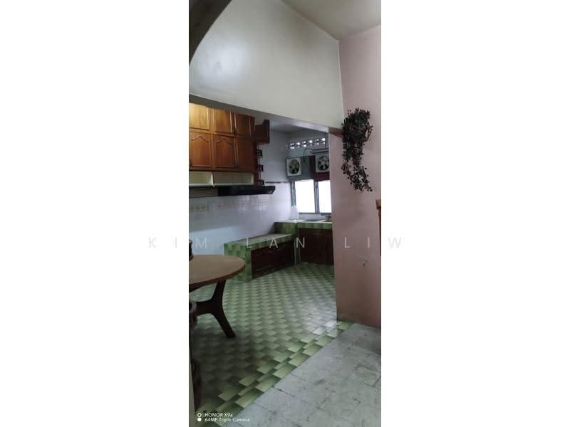2-storey Terraced House for Sale in Taman Sri Rampai (Wangsa Maju) - Kim Lan Liw - Kitchen - PropertyGuru.com.my