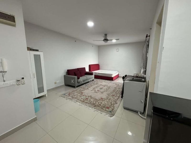 Kediaman Servis untuk Disewa di Univ 360 Place - Karl . - Living Room - PropertyGuru.com.my