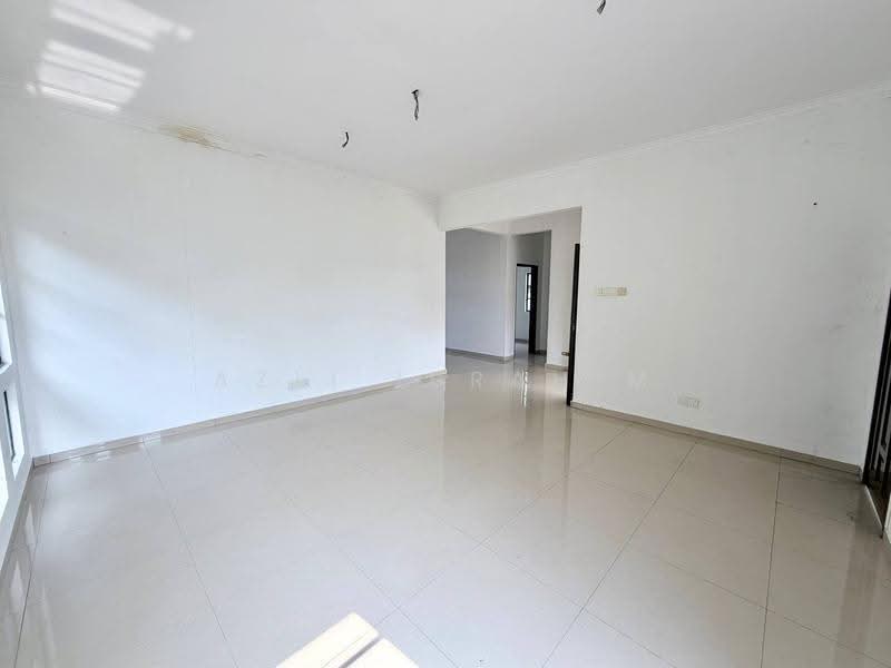 2-storey Terraced House for Sale in Taman Astana Indah (Bangi) - Azli Ibrahim - Living Room - PropertyGuru.com.my