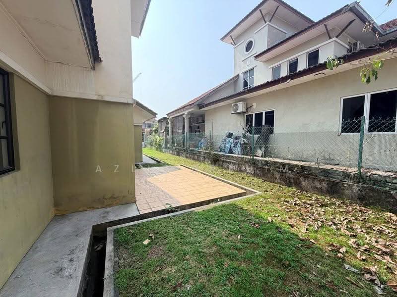 2-storey Terraced House for Sale in Taman Astana Indah (Bangi) - Azli Ibrahim - Exterior - PropertyGuru.com.my