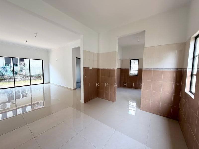 2-storey Terraced House for Sale in Taman Astana Indah (Bangi) - Azli Ibrahim - Interior - PropertyGuru.com.my