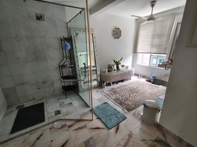 Semi-Detached House for Rent in Ampang (Selangor) - Adam Foo - Bathroom - PropertyGuru.com.my