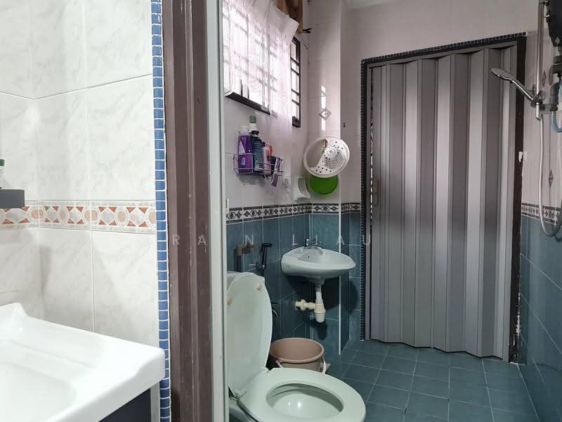 2-storey Terraced House for Sale in Taman Sri Sentosa (Klang) - Rain Liau - Bathroom - PropertyGuru.com.my