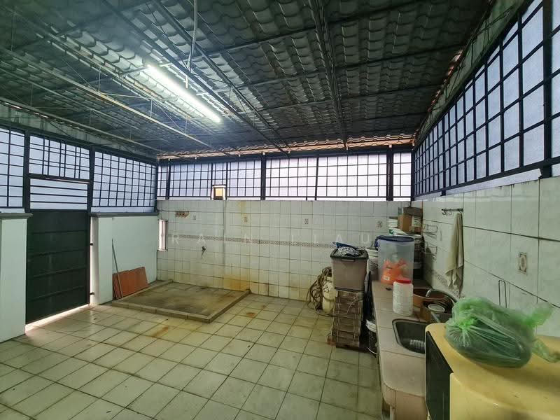 2-storey Terraced House for Sale in Taman Sri Sentosa (Klang) - Rain Liau - Kitchen - PropertyGuru.com.my