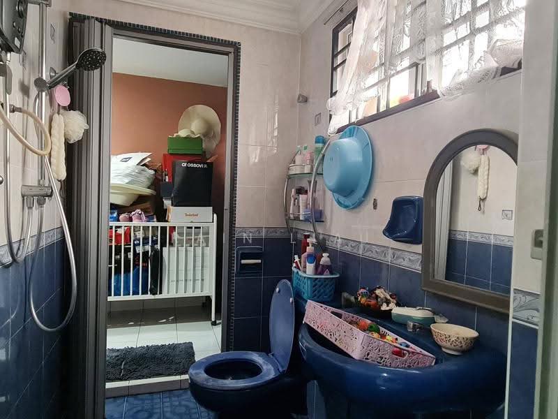 2-storey Terraced House for Sale in Taman Sri Sentosa (Klang) - Rain Liau - Bathroom - PropertyGuru.com.my