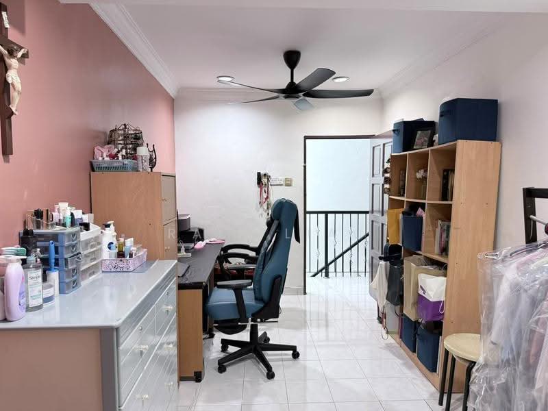 2-storey Terraced House for Sale in Taman Sri Sentosa (Klang) - Rain Liau - Study - PropertyGuru.com.my