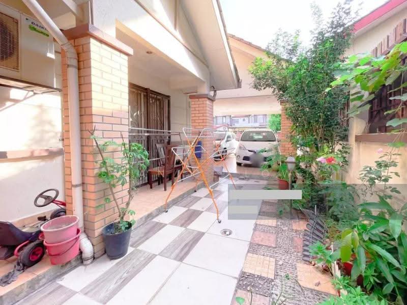 Semi-Detached House for Sale in Bandar Bukit Puchong 2 (Puchong) - Shanice Low - Exterior - PropertyGuru.com.my
