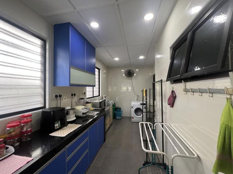 2-storey Terraced House for Sale in Taman Mayang (Petaling Jaya) - Denyse Low - Kitchen - PropertyGuru.com.my