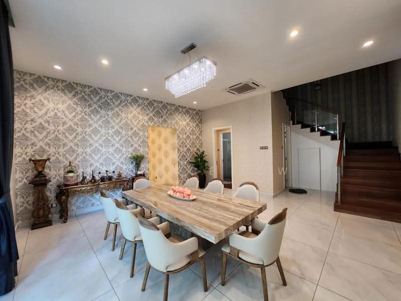 Bungalow House for Sale in Bandar Bukit Puchong 2 (Puchong) - Shanice Low - Dining Room - PropertyGuru.com.my