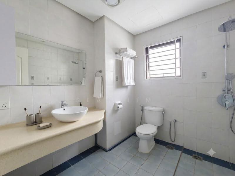 2.5-storey Terraced House for Sale in Sunway Spk (Kuala Lumpur) - Sean Lim - Bathroom - PropertyGuru.com.my