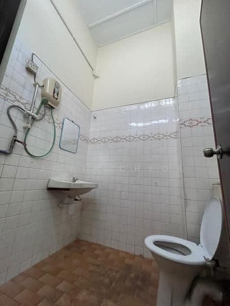 2-storey Terraced House for Sale in Taman Mulia (Cheras) - Jovin Cheor - Bathroom - PropertyGuru.com.my