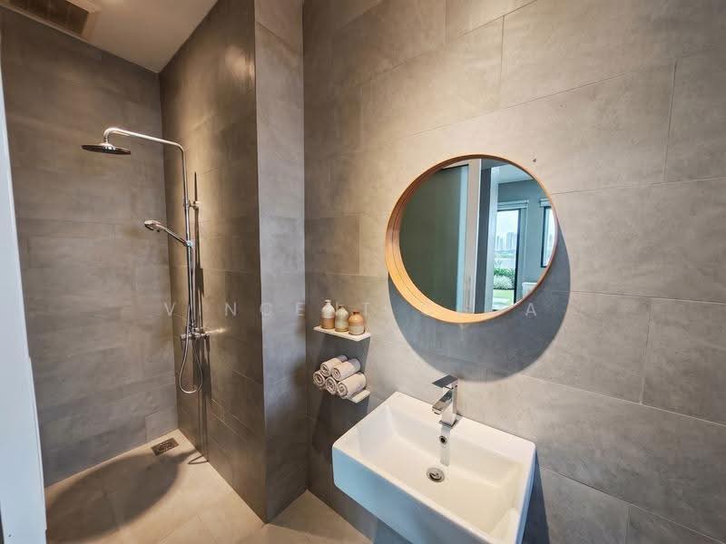 Rumah Berkembar untuk Dijual di Kinrara Residence (Puchong) - Vincent Chua - Bathroom - PropertyGuru.com.my
