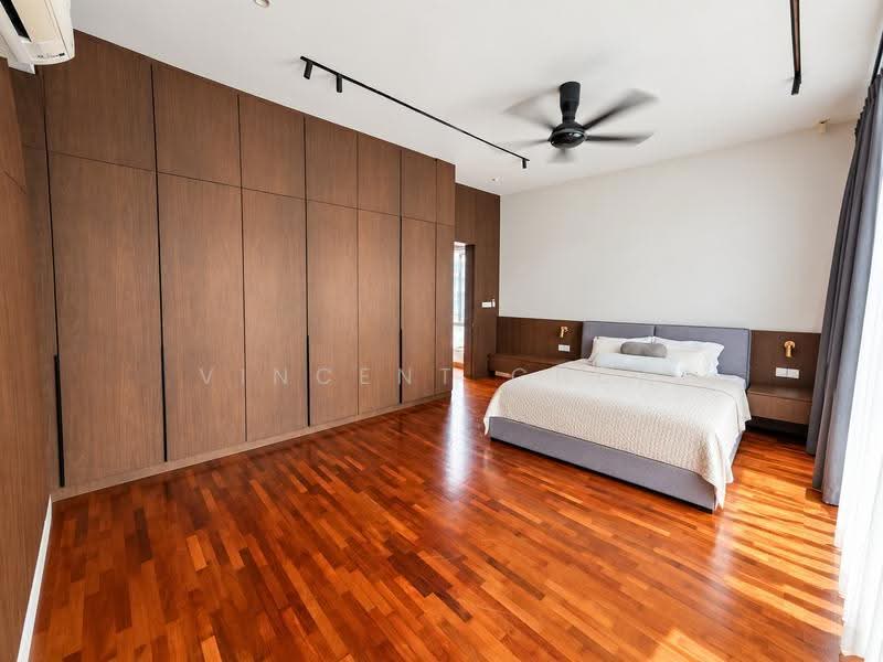 Rumah Berkembar untuk Dijual di Kinrara Residence (Puchong) - Vincent Chua - Bedroom - PropertyGuru.com.my