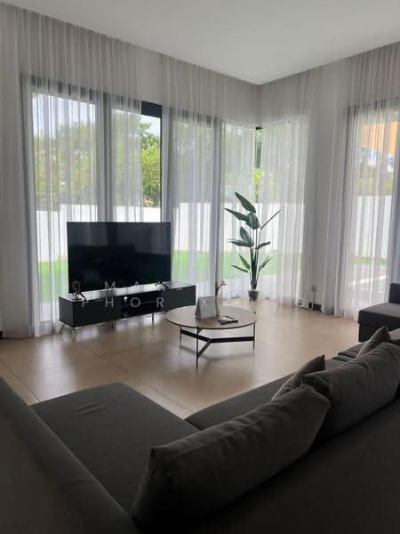 Link Bungalow for Rent in Setia Alam (Selangor) - Max Khor Phor xiong - Living Room - PropertyGuru.com.my