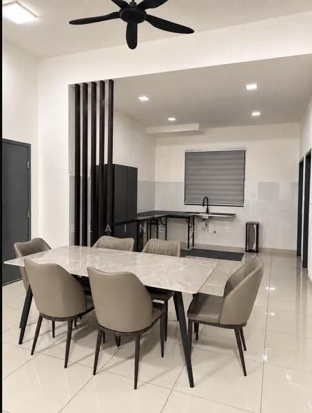 2-storey Terraced House for Rent in Telok Panglima Garang (Selangor) - Elaine Lee - Dining Room - PropertyGuru.com.my