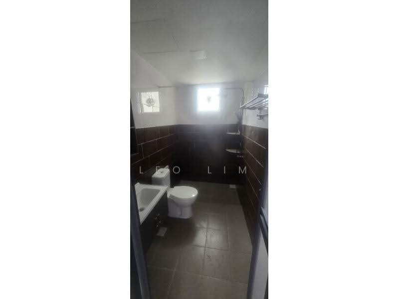Apartment for Sale at Surian Tropika - Leo Lim - Bathroom - PropertyGuru.com.my