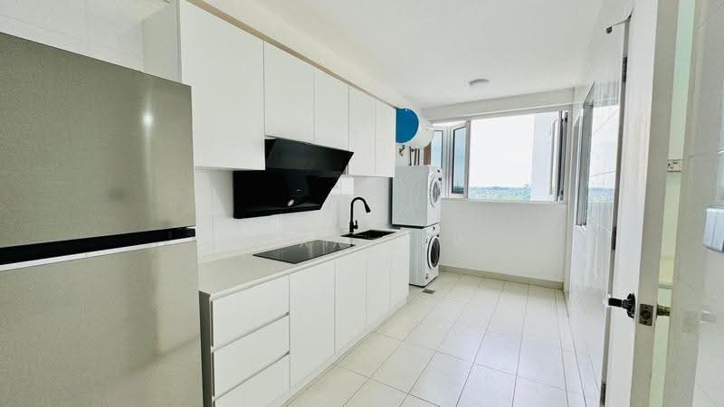 Condominium for Sale at D'Suites Akasia Horizon @ Horizon Hills - Mexx Lew - Kitchen - PropertyGuru.com.my