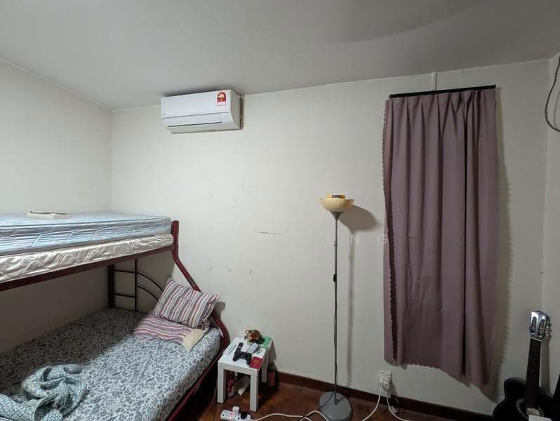 Semi-Detached House for Sale in Taman Perling (Perling) - Tracey Eng - Bedroom - PropertyGuru.com.my