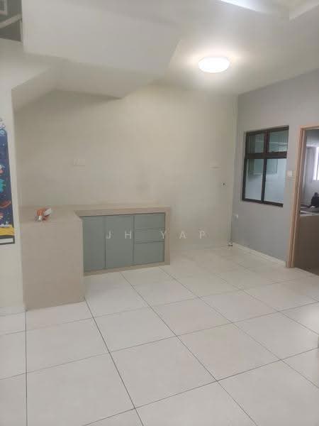 Rumah Teres 2-Tingkat untuk Disewa di Taman Lagenda Putra (Kulai) - JH Yap - Interior - PropertyGuru.com.my