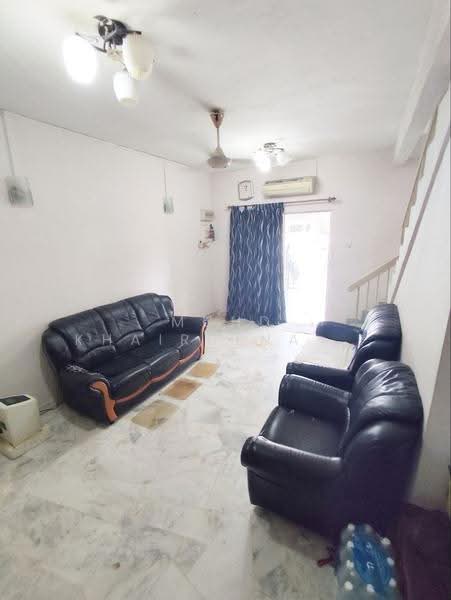 2-storey Terraced House for Sale in Taman Gombak (Batu Caves) - Muhd Khairulnawawi Kamaruddin - Living Room - PropertyGuru.com.my