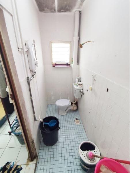 2-storey Terraced House for Sale in Taman Gombak (Batu Caves) - Muhd Khairulnawawi Kamaruddin - Bathroom - PropertyGuru.com.my