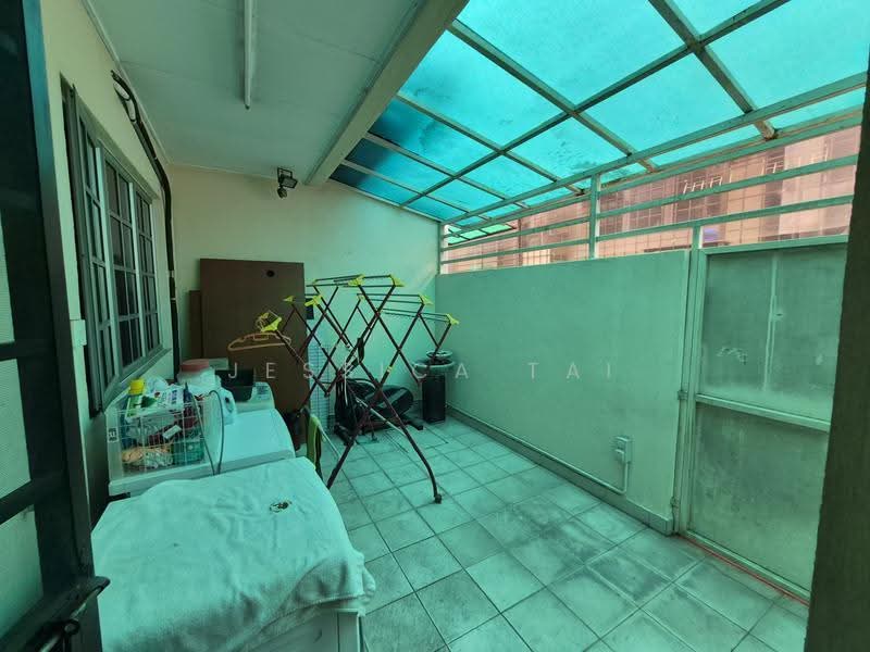 Rumah Teres untuk Dijual di Bandar Bukit Puchong (Puchong) - Jessica Tai - Balcony - PropertyGuru.com.my
