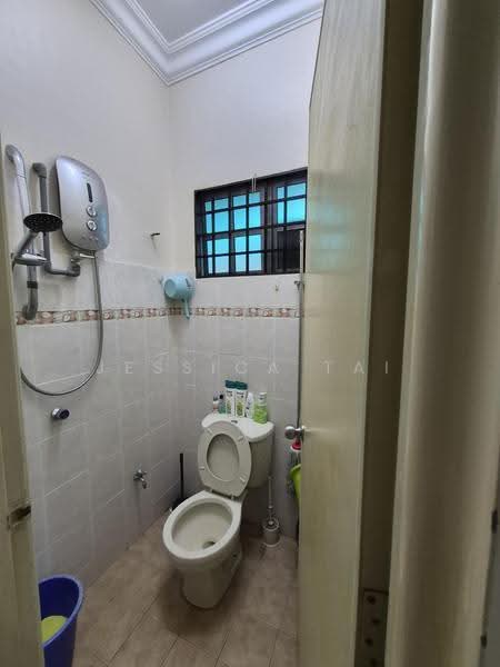Rumah Teres untuk Dijual di Bandar Bukit Puchong (Puchong) - Jessica Tai - Bathroom - PropertyGuru.com.my