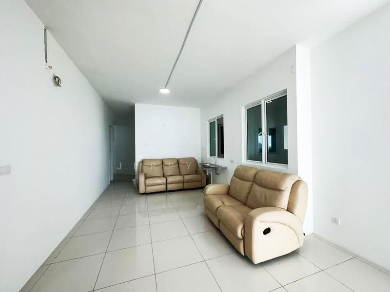 Kondominium untuk Disewa di The Clovers - Jerry Tan - Living Room - PropertyGuru.com.my