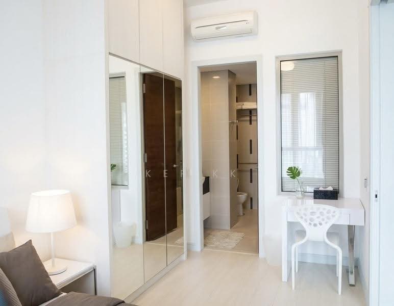Kediaman Servis untuk Dijual di Marc Residence - Ker KK - Bedroom - PropertyGuru.com.my