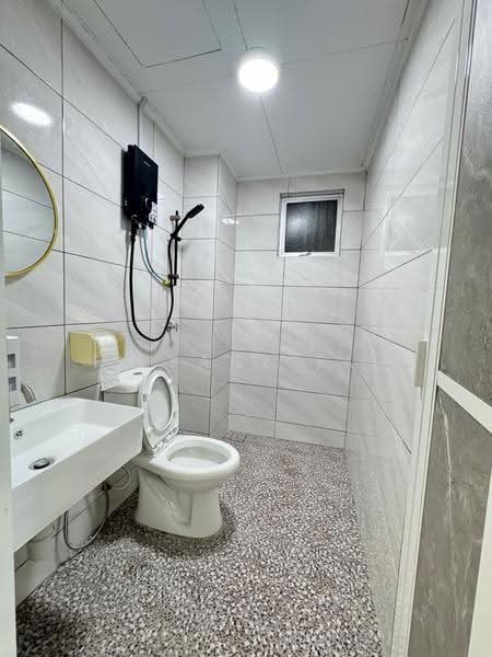 Condominium for Rent at Bayu Tasik 1 - Tiffany Tan - Bathroom - PropertyGuru.com.my