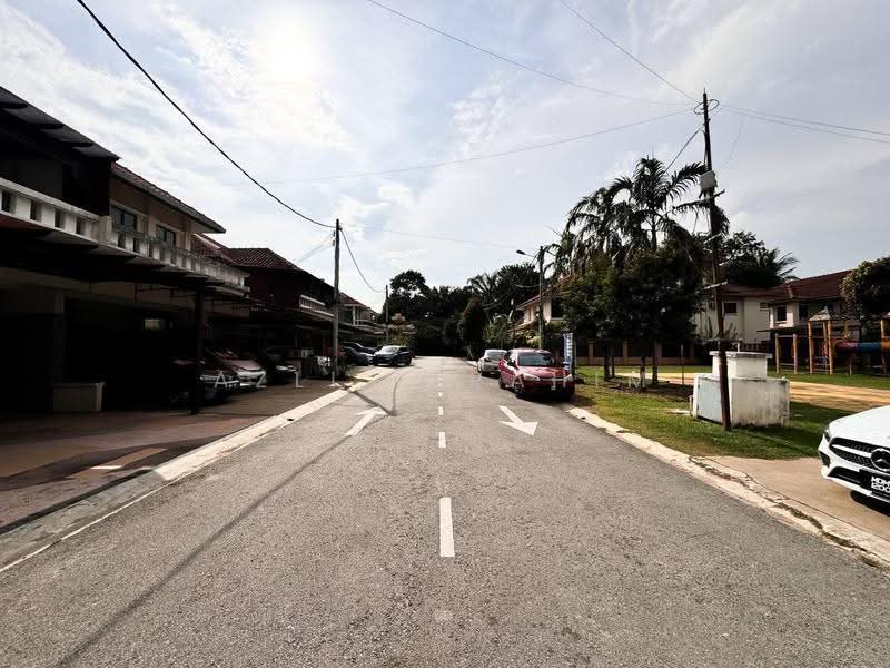 Semi-Detached House for Sale in Sungai Merab Luar (Dengkil) - Azli Ibrahim - Exterior - PropertyGuru.com.my