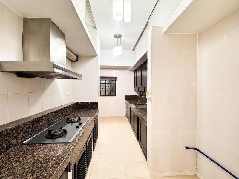 Semi-Detached House for Sale in Sungai Merab Luar (Dengkil) - Azli Ibrahim - Kitchen - PropertyGuru.com.my
