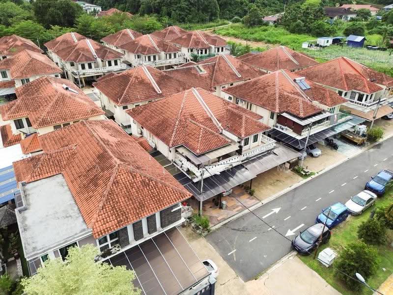 Semi-Detached House for Sale in Sungai Merab Luar (Dengkil) - Azli Ibrahim - Exterior - PropertyGuru.com.my