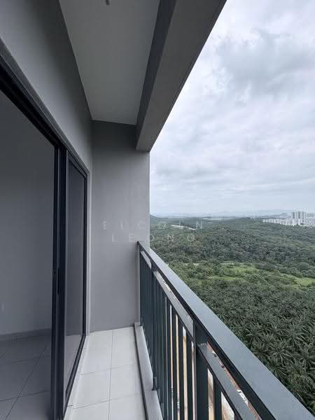 Kediaman Servis untuk Dijual di Residensi Jed - Elcoln Leong - Balcony - PropertyGuru.com.my