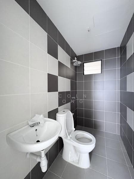 Kediaman Servis untuk Dijual di Residensi Jed - Elcoln Leong - Bathroom - PropertyGuru.com.my