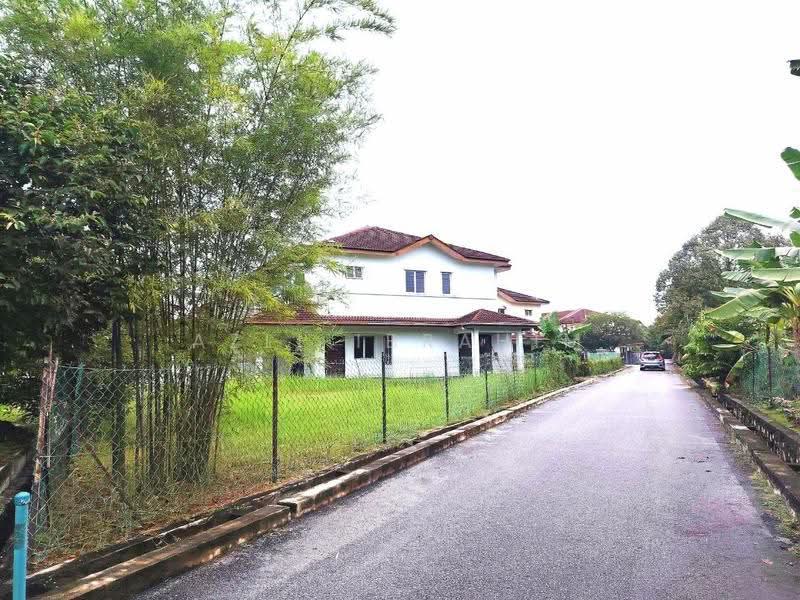 Rumah Teres 2-Tingkat untuk Dijual di Taman Impian Putra (Bangi) - Azli Ibrahim - Exterior - PropertyGuru.com.my