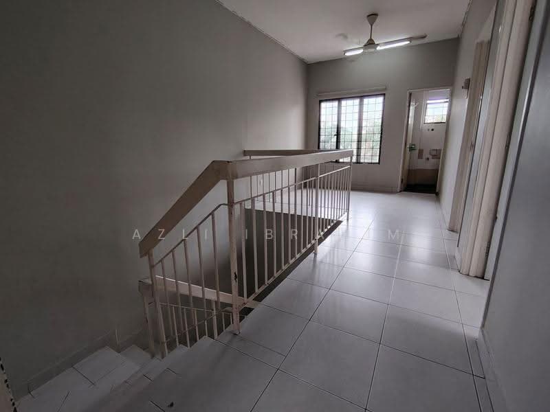 Rumah Teres 2-Tingkat untuk Dijual di Taman Impian Putra (Bangi) - Azli Ibrahim - Interior - PropertyGuru.com.my