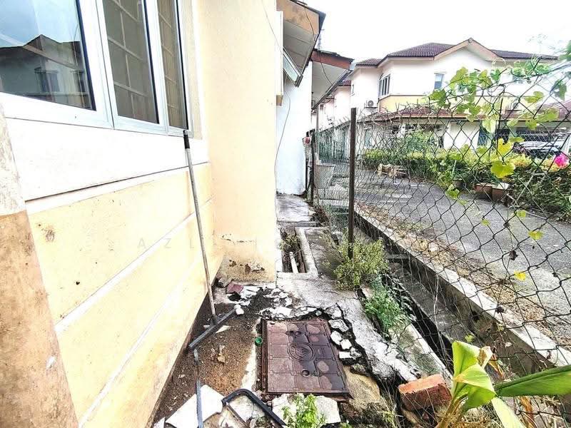 Rumah Teres 2-Tingkat untuk Dijual di Taman Impian Putra (Bangi) - Azli Ibrahim - Exterior - PropertyGuru.com.my