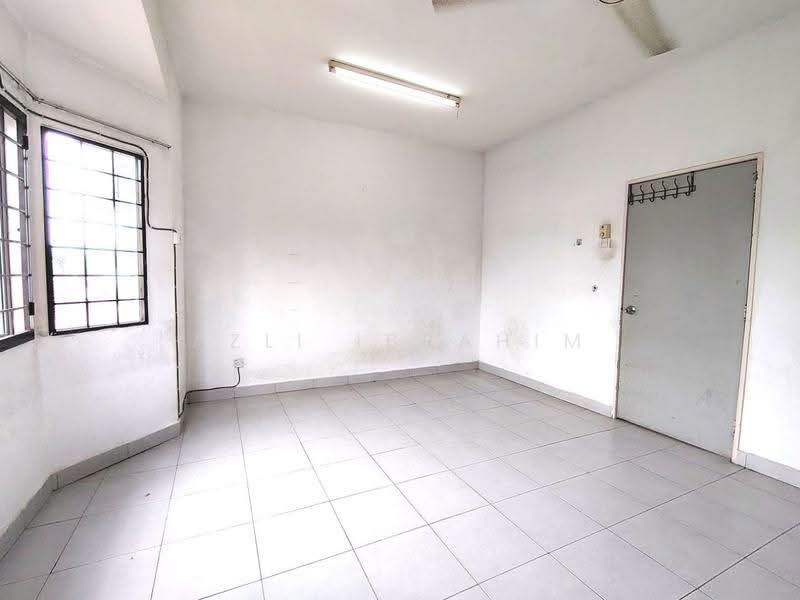 Rumah Teres 2-Tingkat untuk Dijual di Taman Impian Putra (Bangi) - Azli Ibrahim - Interior - PropertyGuru.com.my