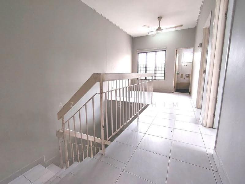Rumah Teres 2-Tingkat untuk Dijual di Taman Impian Putra (Bangi) - Azli Ibrahim - Interior - PropertyGuru.com.my