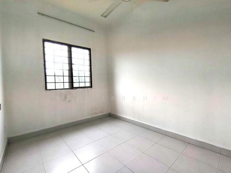 Rumah Teres 2-Tingkat untuk Dijual di Taman Impian Putra (Bangi) - Azli Ibrahim - Interior - PropertyGuru.com.my