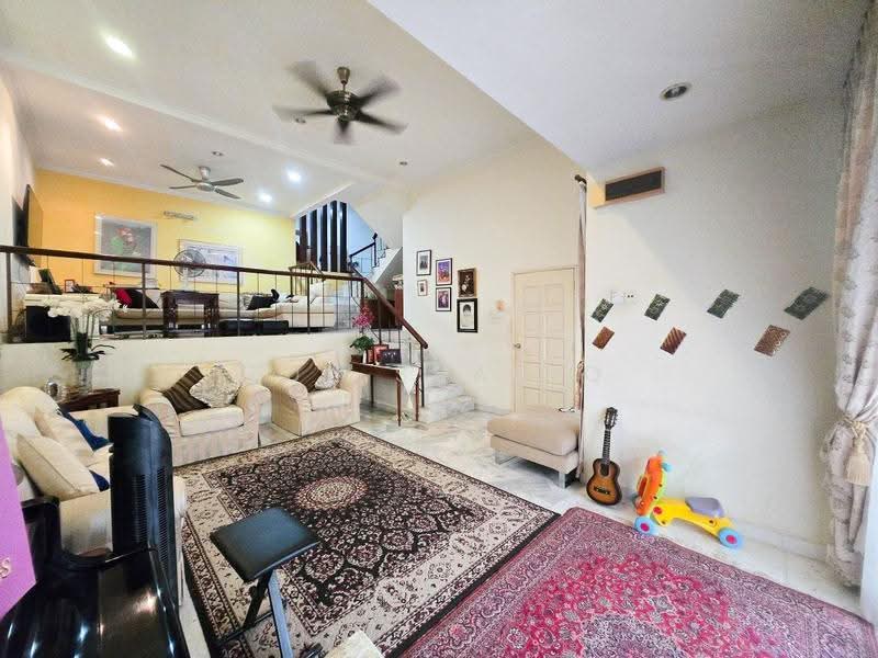 2-storey Terraced House for Sale in Taman Setiawangsa (Setiawangsa) - Zul Syafiq - Living Room - PropertyGuru.com.my