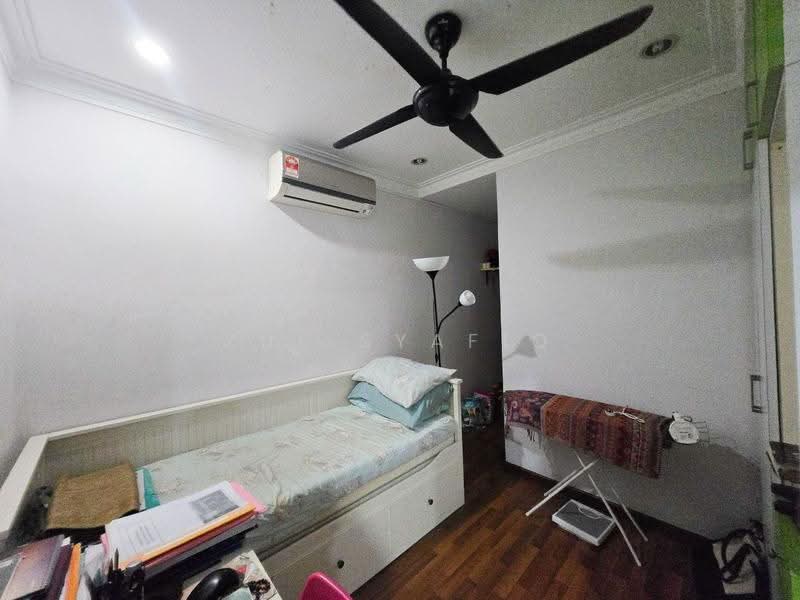 2-storey Terraced House for Sale in Taman Setiawangsa (Setiawangsa) - Zul Syafiq - Bedroom - PropertyGuru.com.my