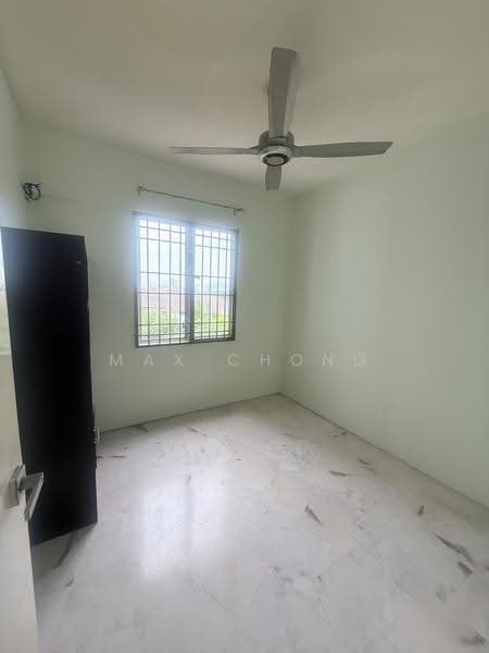 Apartment for Rent at Seri Pinang - Max Chong - Bedroom - PropertyGuru.com.my