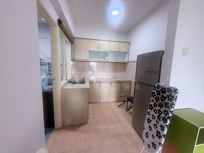 Apartment for Rent at Seri Pinang - Max Chong - Kitchen - PropertyGuru.com.my
