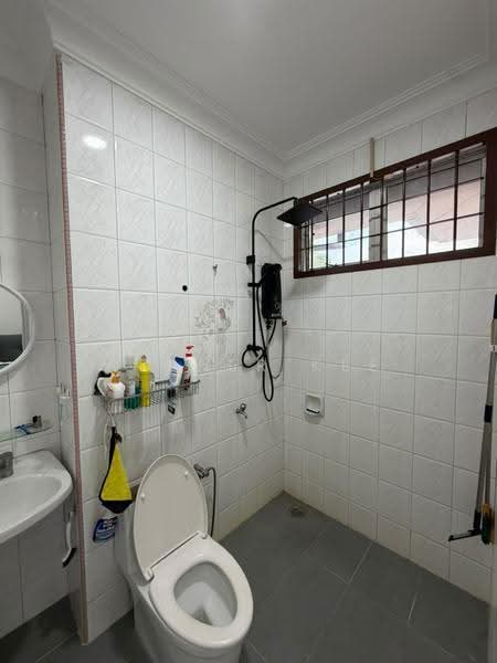 2-storey Terraced House for Sale in Permas Jaya (Johor) - Werner Kee - Bathroom - PropertyGuru.com.my