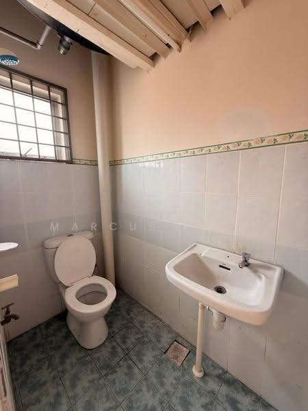 Apartment for Sale at Seremban Putra - Marcus Yeow - Bathroom - PropertyGuru.com.my