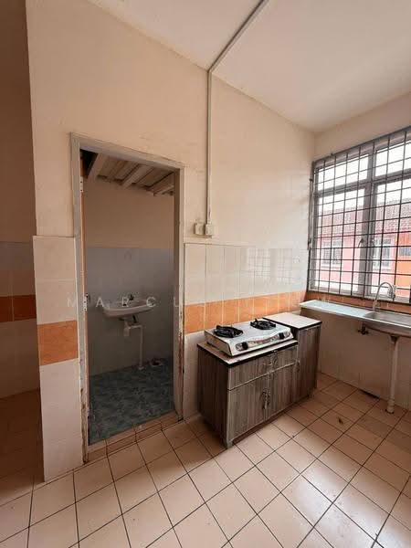 Apartment for Sale at Seremban Putra - Marcus Yeow - Kitchen - PropertyGuru.com.my